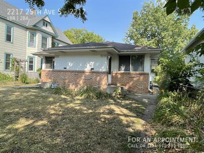 Building Photo - 2217 25th Ave S Unit 2217