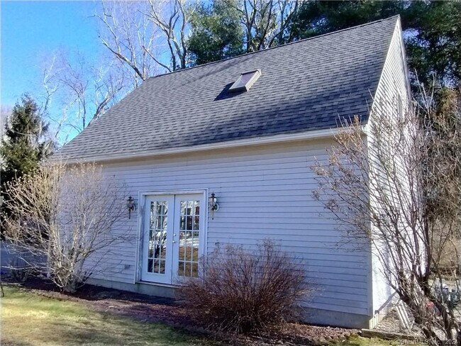 Photo - 3 Ridge Dr N