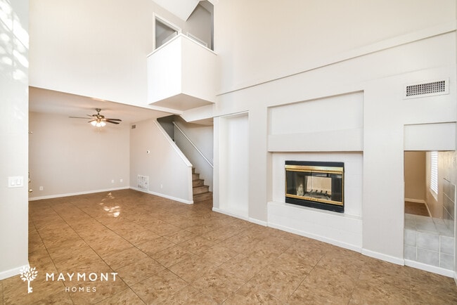 Photo - 1423 N Dana St