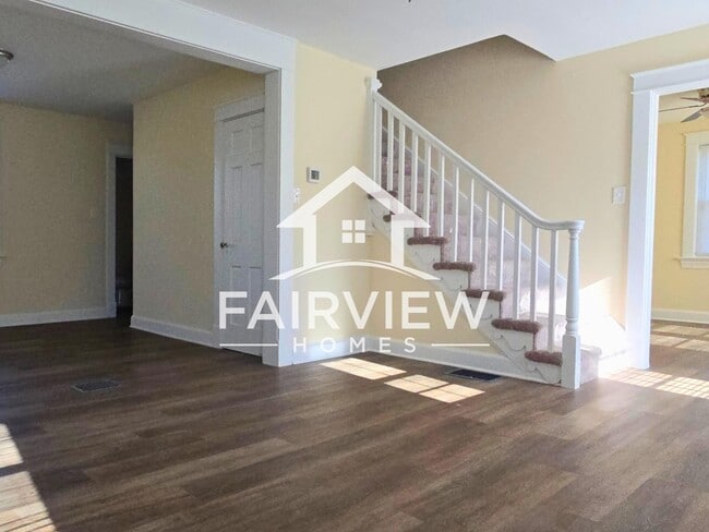 Photo - 2019 Georgia Ave