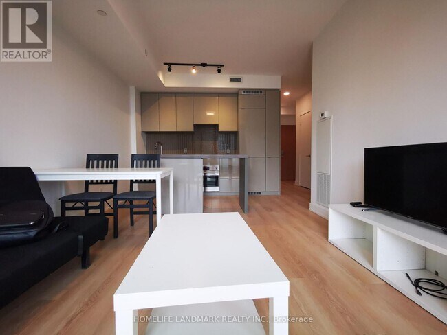 Photo - 7 Grenville St Unit 2309