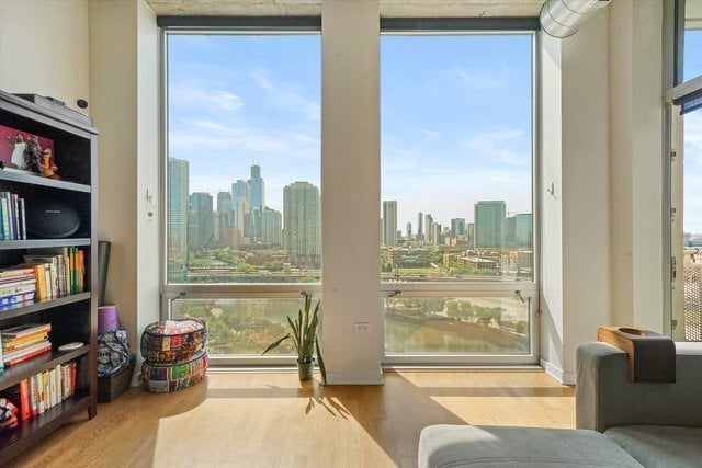 Photo - 700 N Larrabee St Unit 1010