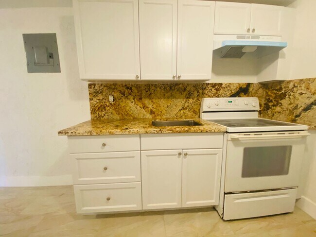 Photo - 2230 NW 51st Terrace Unidad 2