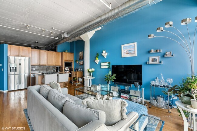 Photo - 1530 S State St Unit 519