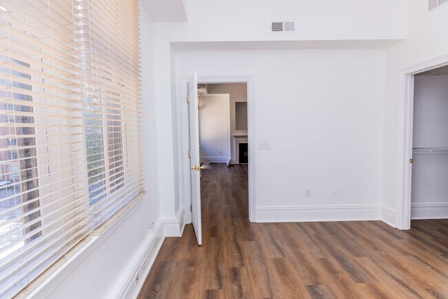 Photo - 6 N 6th St Unit #3E