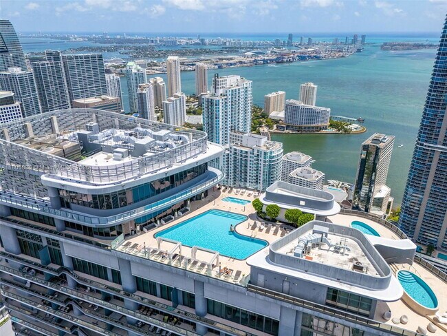 Photo - 1000 Brickell Plaza Unidad 2709