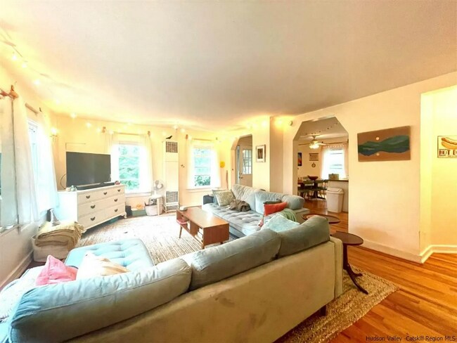 Photo - 4 Underwood St Unit 3