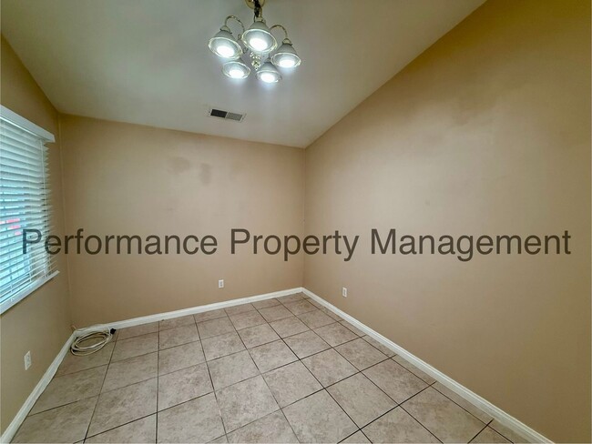 Photo - Cute 3 Bed/2 Bath SW Bakersfield Home w/ RBP & $0 Deposit Option