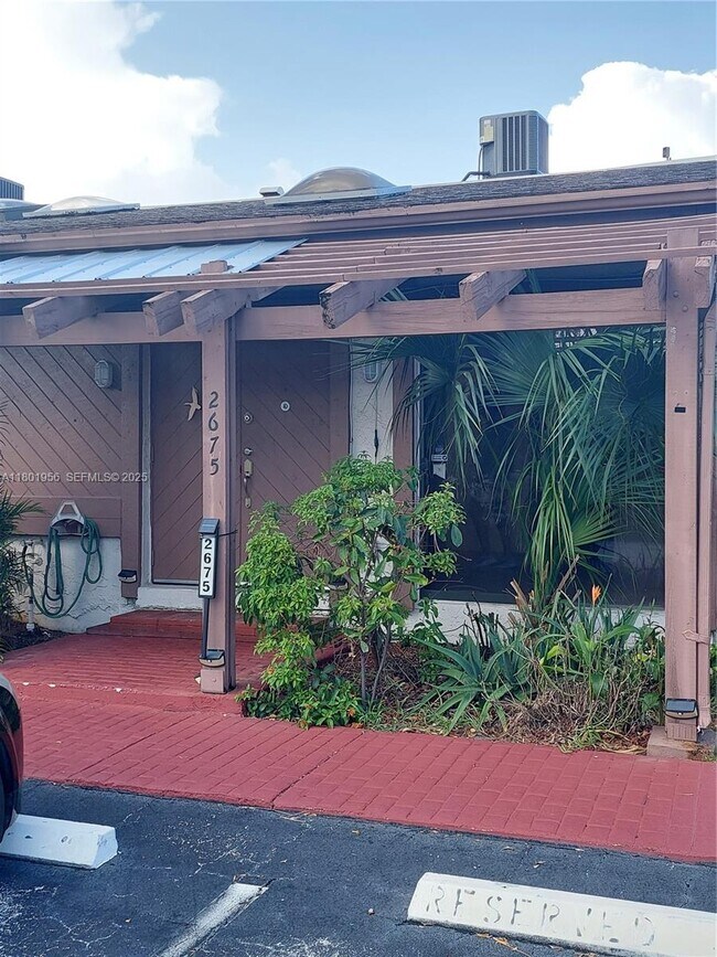 Photo - 2675 Parkview Dr S