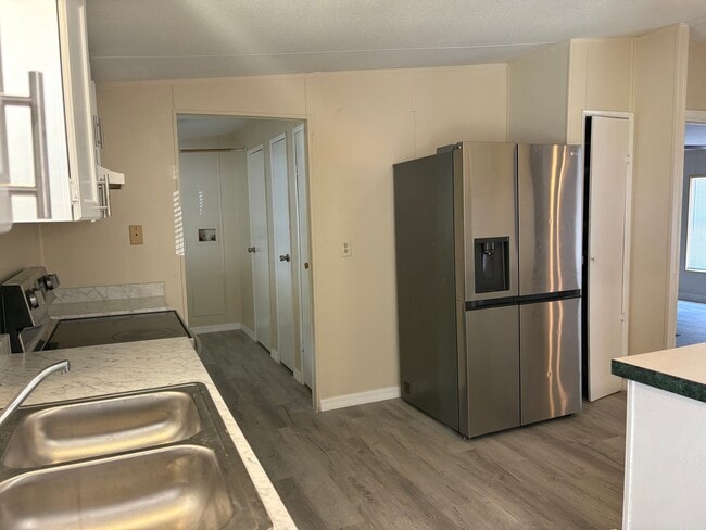 Photo - 10536 Bay Hills Cir