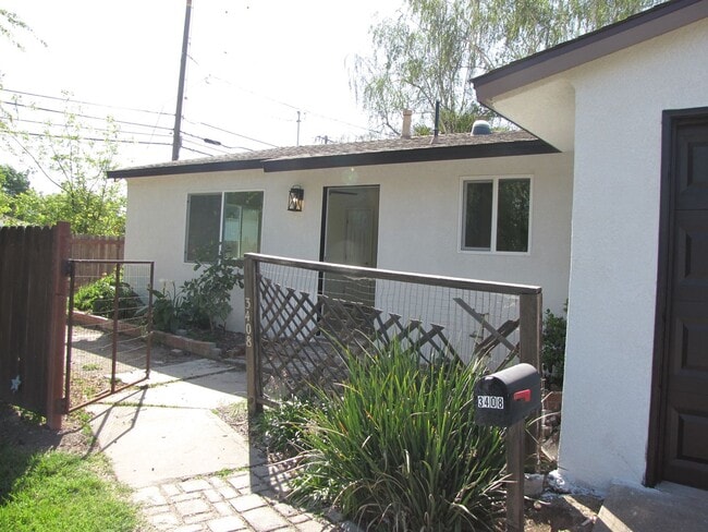 3408 W Alpine Ave