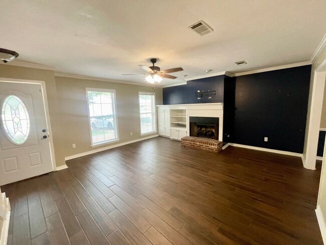 Photo - Charming 3 Bedroom Home in Madison – Bonus Room & Large Private Backyard!