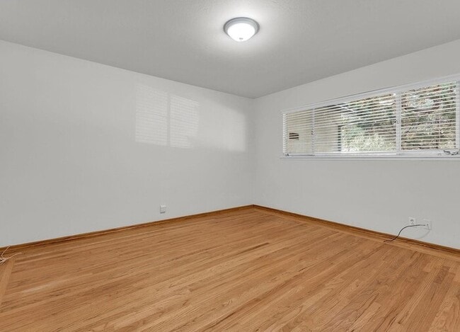 Photo - Sun-Filled Single-Story Home with Private Yard in Prime Walnut Creek Location