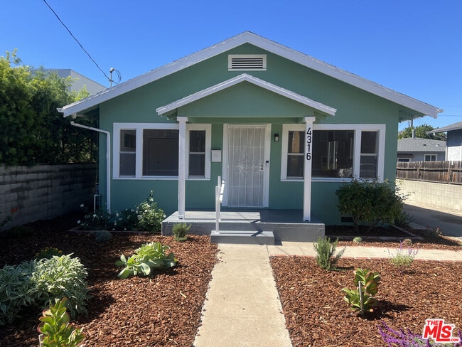 Building Photo - 4316 Perlita Ave