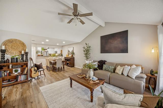 Photo - 3003 Kathleen Ln