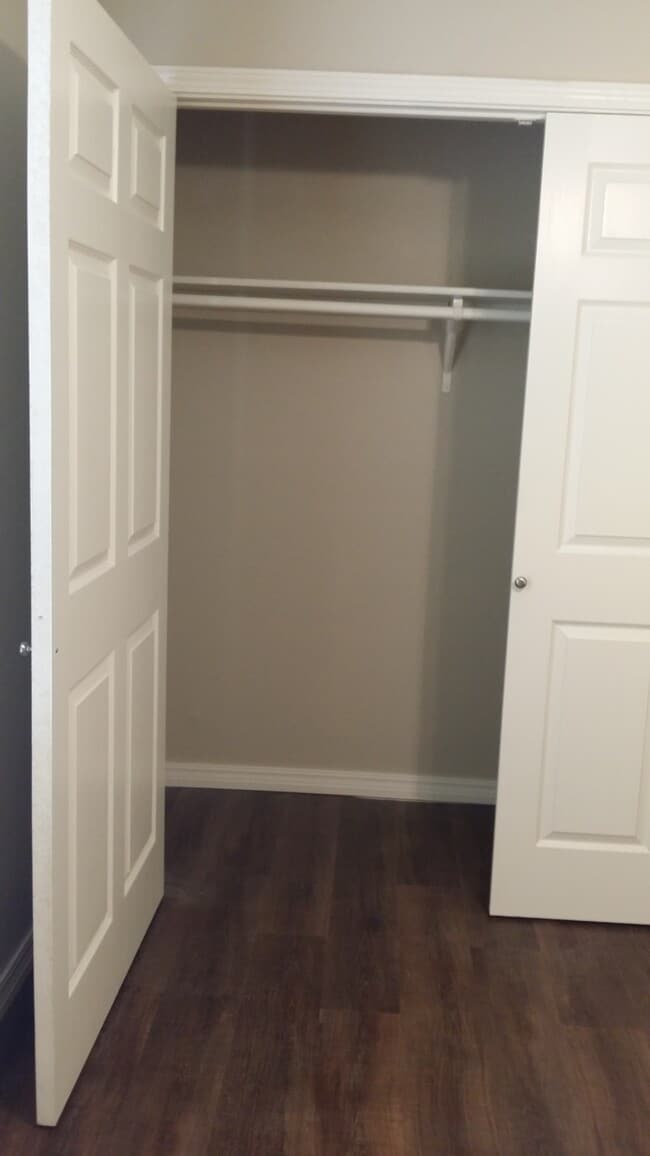 Building Photo - 826 Hardy Springs Cir Unit A