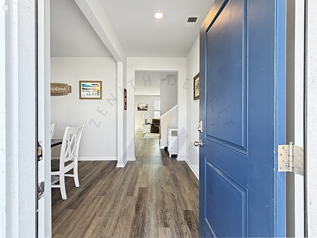 319 Sanctuary Dr