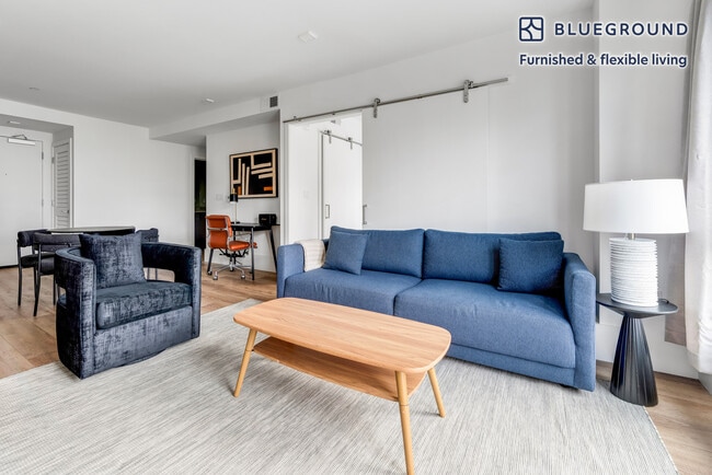 Photo - 1288 Howard St Unit SI FL4-ID1911