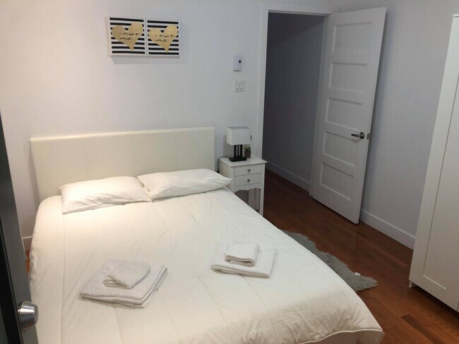 Photo - 3710 Av Coloniale