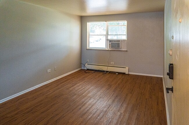 Photo - 2396 S Linden Ct
