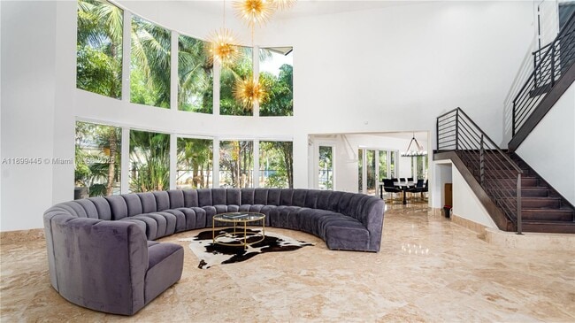 Photo - 112 NW 14th Way