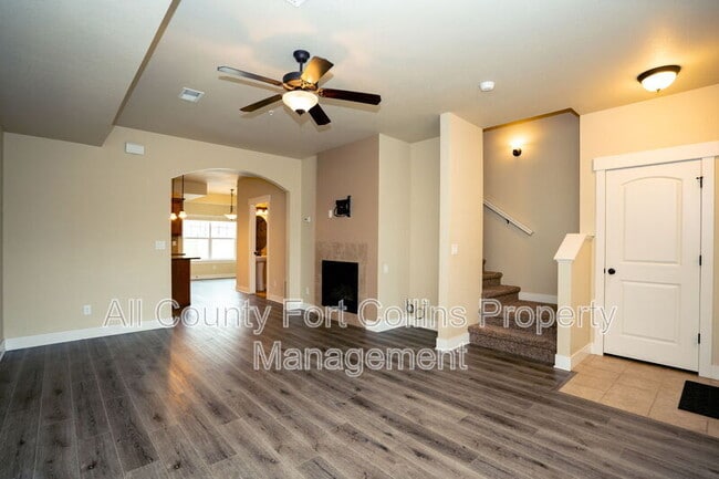 Photo - 5020 Cinquefoil Ln