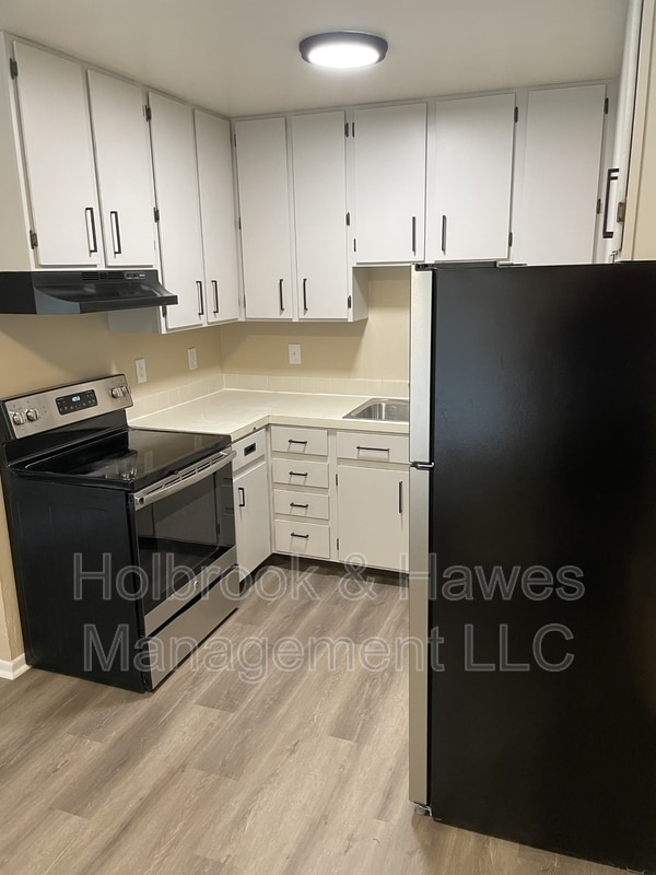 Photo - 1209 W Plum St