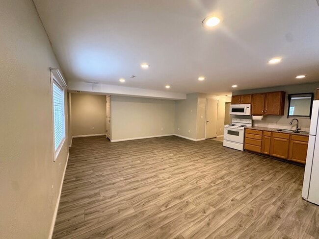 Photo - 3453 Kennekuk Cir