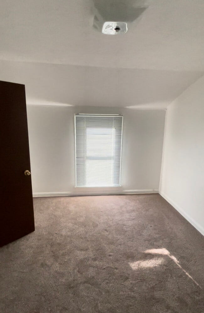 Photo - 1522 Bradford St NW