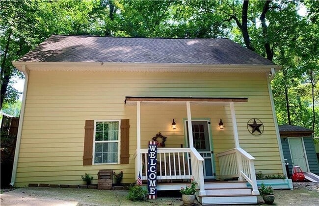 Building Photo - 6285 Akins Way Rental