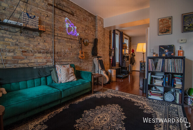 Building Photo - 2bed/1bath in West Town Unit 2R Rental