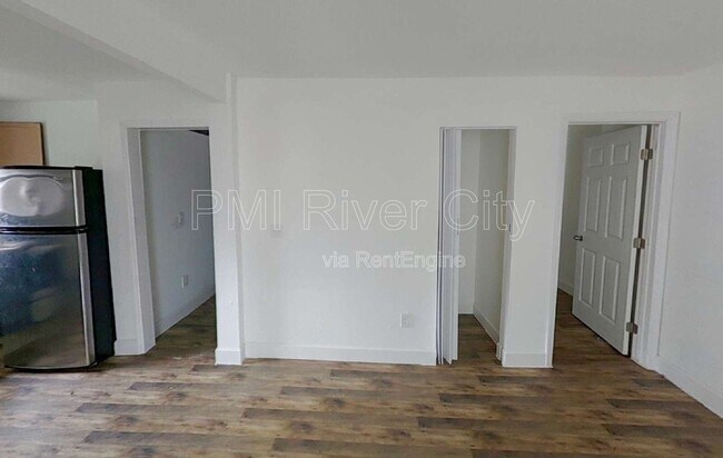 Photo - 1637 W 34th St