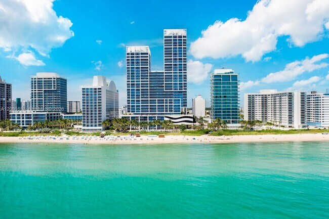 Building Photo - 6801 Collins Ave Unit C414