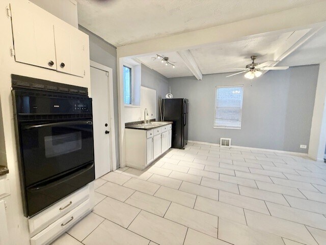 Photo - 2743 N Rutherford Ave