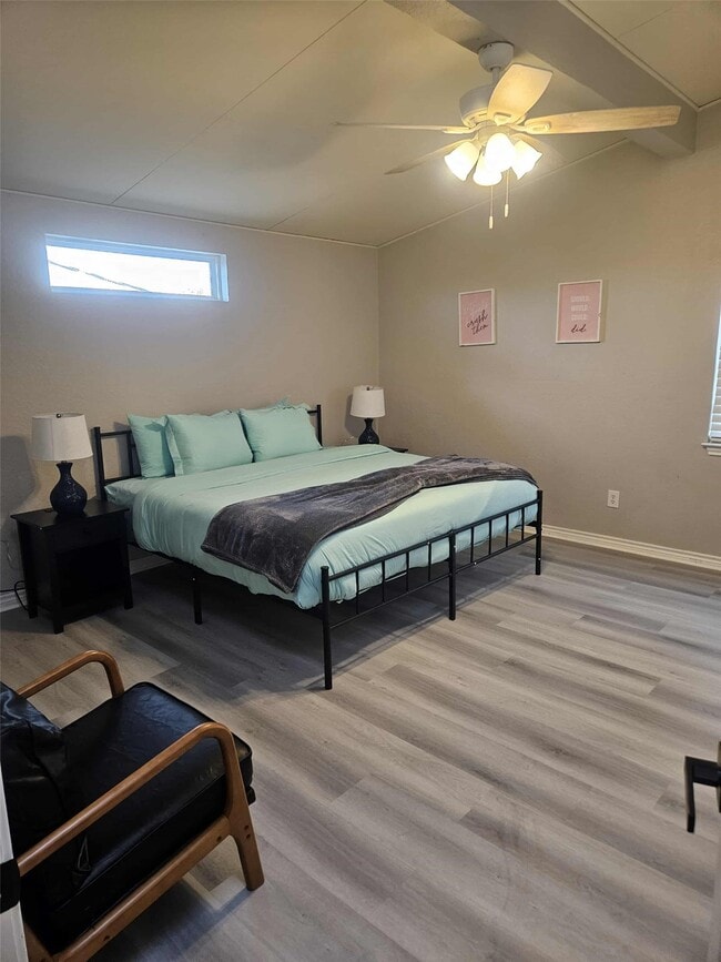 Photo - 812 Marlin St