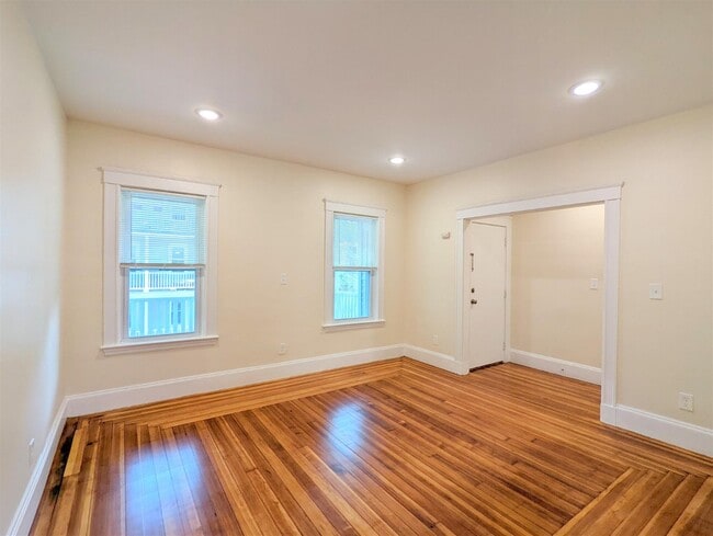 Photo - 8 Lowell Cir Unidad 2