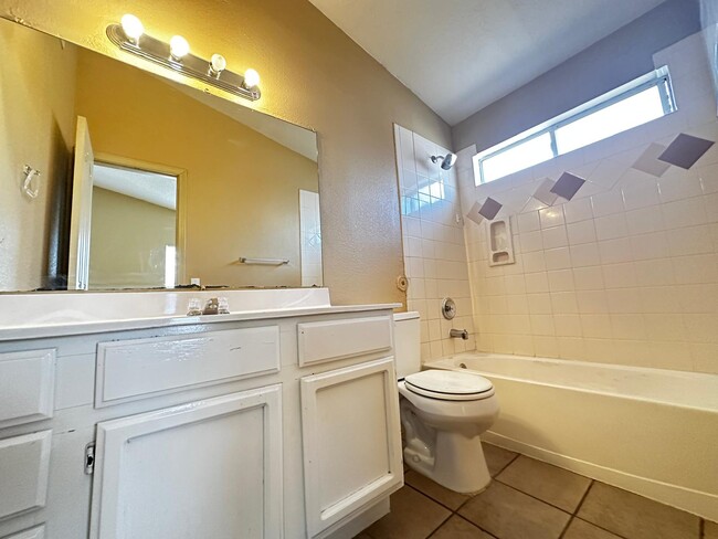 Photo - 3683 Prairie Rose St