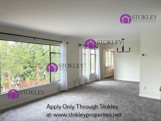 Photo - 1067 Ridge Park Dr
