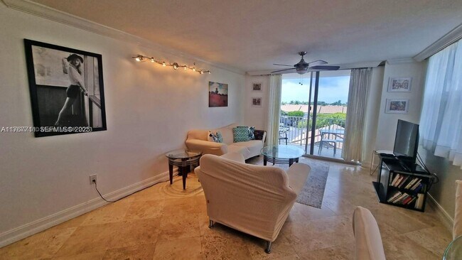 Photo - 3594 S Ocean Blvd Unidad 402
