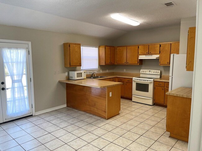 Photo - 1888 Bayou Dr