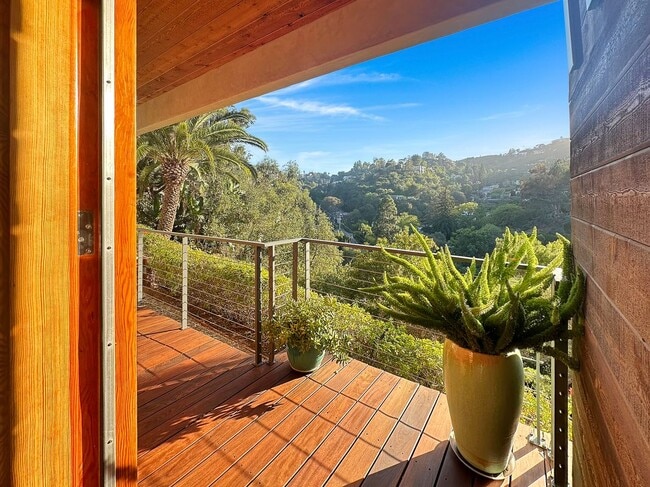 Photo - 8265 Mannix Dr