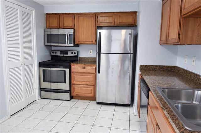 Photo - 4908 Oakbluff Dr