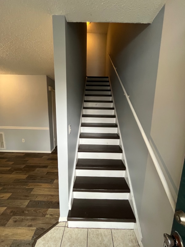 Photo - 112 Carriage Pl Unit Apt 2