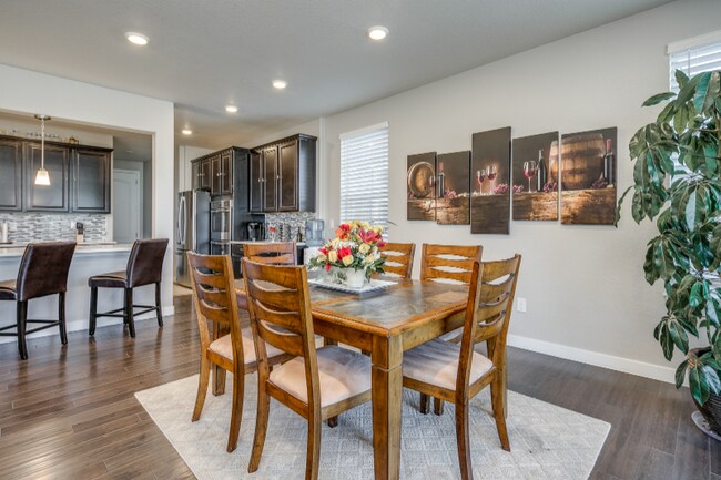 Photo - 7040 Hyland Hills St