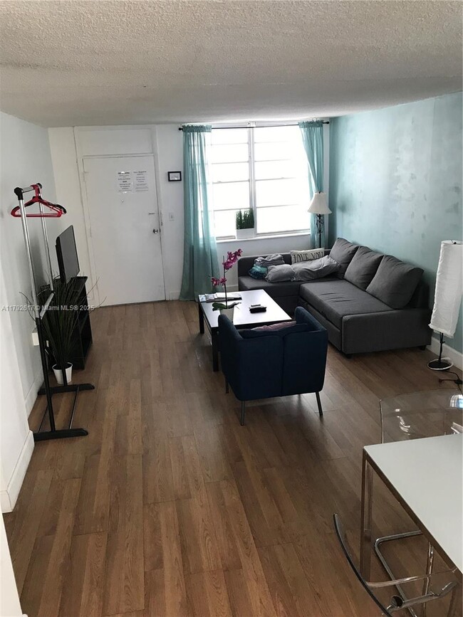 Photo - 1732 Meridian Ave Condo Unit 702