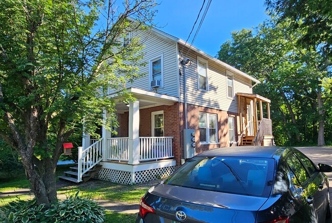 Photo - 173 Pearl St