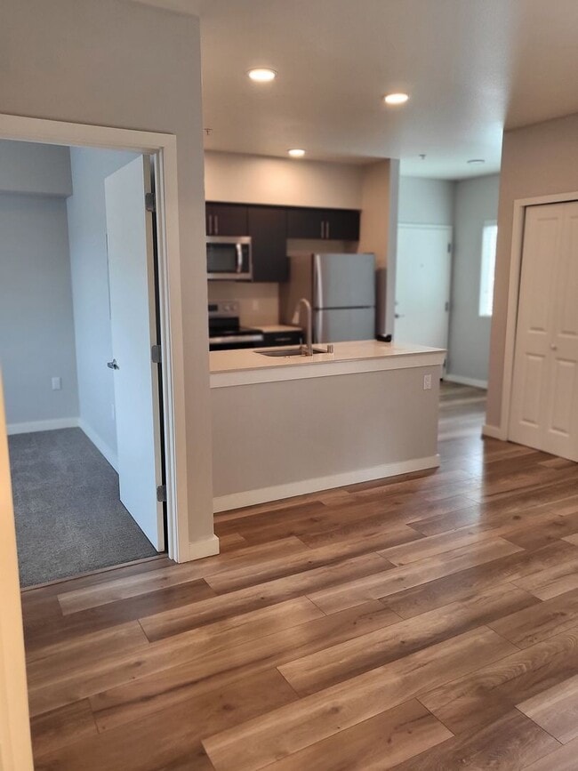 Photo - Pacific Ridge Apartments