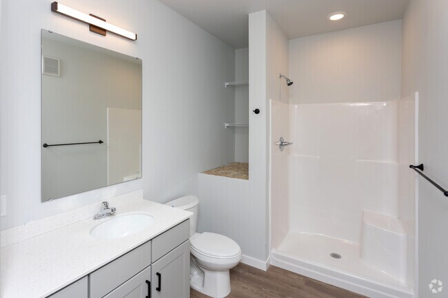 1BR, 1BA, Gunnar - 765SF - Baño - MAKT