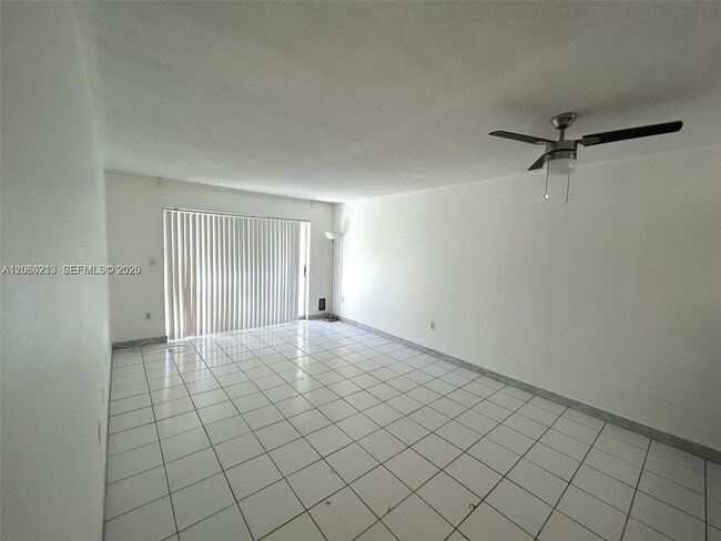 Photo - 1225 NE 124th St Unit 28A