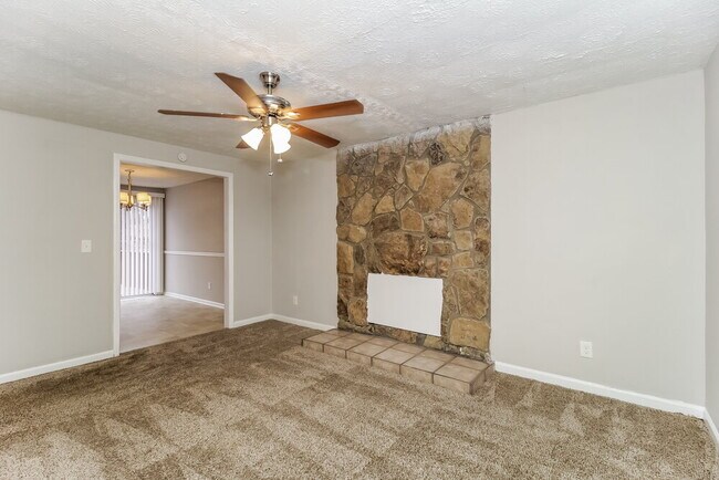 3894 Yeager Rd